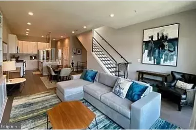 225 20th Street NE #4, Washington, DC 20002 - Photo 3