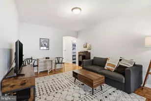 1 Scott Cir NW, Washington, DC 20036 - Photo 3