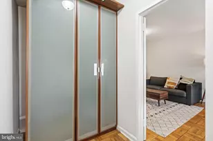 1 Scott Cir NW, Washington, DC 20036 - Photo 11