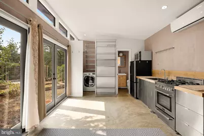 21 Evarts Street NE, Washington, DC 20002 - Photo 9