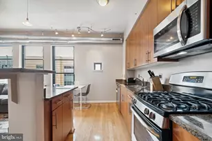 1390 Kenyon St NW, Washington, DC 20010 - Photo 5