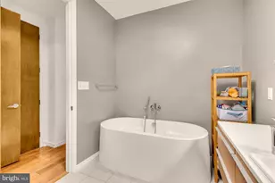 1207 Girard St NW, Washington, DC 20009 - Photo 29