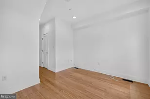 1013 V St NW, Washington, DC 20001 - Photo 29