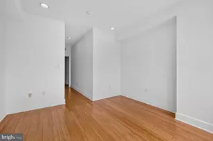 1013 V St NW, Washington, DC 20001 - Photo 19
