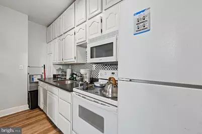 414 Seward Square SE #104, Washington, DC 20003 - Photo 11