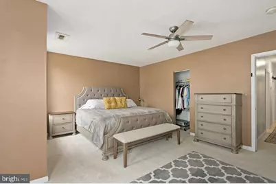 2621 University Place NW, Washington, DC 20009 - Photo 11