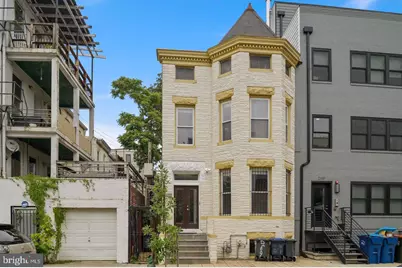 2621 University Place NW, Washington, DC 20009 - Photo 1