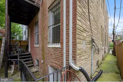 2621 University Place NW, Washington, DC 20009 - Photo 19