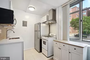 940 25th St NW, Washington, DC 20037 - Photo 5