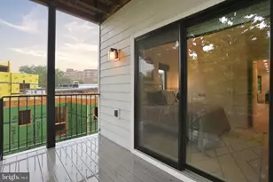 2642 39th St NW, Washington, DC 20007 - Photo 23