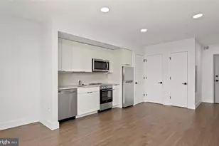 2415 37th St NW, Washington, DC 20007 - Photo 13
