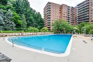 4201 Cathedral Ave NW, Washington, DC 20016 - Photo 27