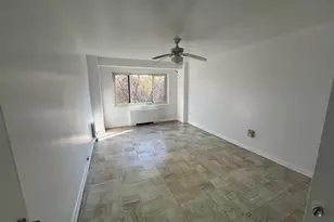 4201 Cathedral Ave NW, Washington, DC 20016 - Photo 15