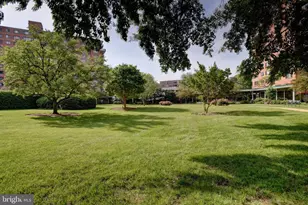 4201 Cathedral Ave NW, Washington, DC 20016 - Photo 43