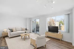 2829 Connecticut Ave NW, Washington, DC 20008 - Photo 1