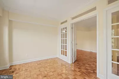 2500 Q Street NW #649, Washington, DC 20007 - Photo 5