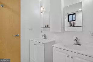 1454 Belmont St NW, Washington, DC 20009 - Photo 21
