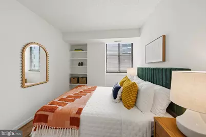 1140 23rd Street NW #802, Washington, DC 20037 - Photo 3