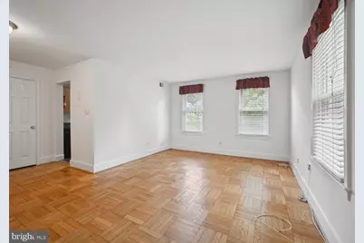 2727 Ordway Street NW #3, Washington, DC 20008 - Photo 5