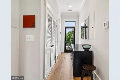 504 C Street NE #4, Washington, DC 20002 - Photo 9