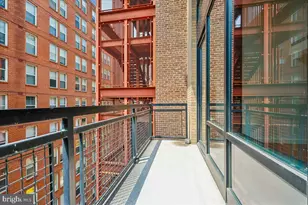 912 F St NW, Washington, DC 20004 - Photo 19