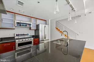 912 F St NW, Washington, DC 20004 - Photo 11