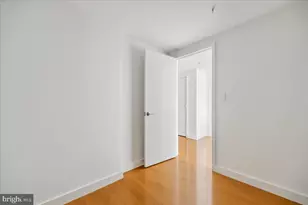 912 F St NW, Washington, DC 20004 - Photo 35