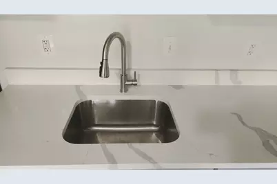 920 Madison Street NW #301, Washington, DC 20011 - Photo 5