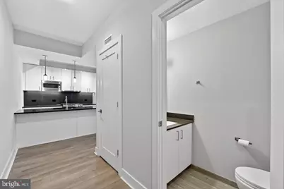 88 V Street SW #213, Washington, DC 20024 - Photo 5