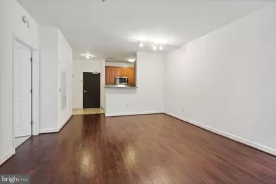 1111 25th Street NW #302, Washington, DC 20037 - Photo 9