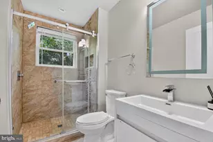 3101 Chestnut St NE, Washington, DC 20018 - Photo 13