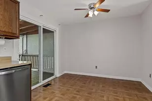 1902 Curtis Ct SE, Washington, DC 20020 - Photo 9