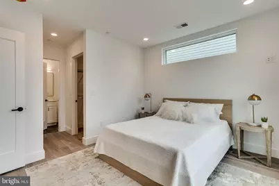646 Newton Place NW #303, Washington, DC 20010 - Photo 13