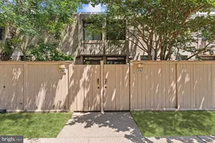 292 M St SW, Washington, DC 20024 - Photo 1