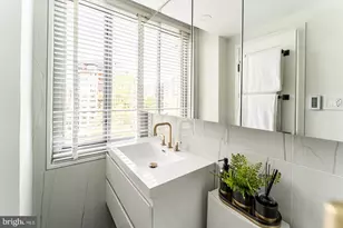 4200 NW Cathedral Ave NW, Washington, DC 20016 - Photo 35