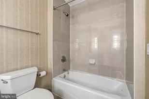 811 4th NW, Washington, DC 20001 - Photo 13