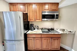 2019 O St NW, Washington, DC 20036 - Photo 5