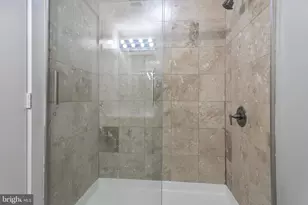 1323 K St SE, Washington, DC 20003 - Photo 19