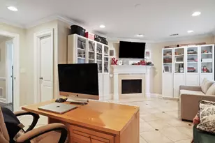 3929 Highwood Ct NW, Washington, DC 20007 - Photo 5