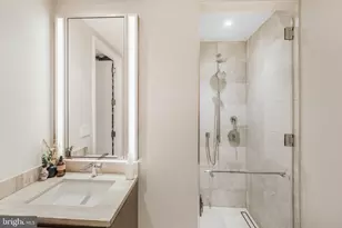 601 Wharf St SW, Washington, DC 20024 - Photo 21