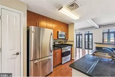 1390 Kenyon Street NW #702, Washington, DC 20010 - Photo 5