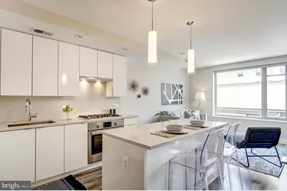 1311 13th Street NW #402, Washington, DC 20005 - Photo 3