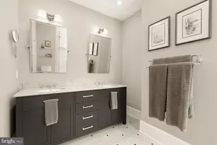 82 V St NW, Washington, DC 20001 - Photo 21
