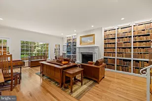 2426 I St NW, Washington, DC 20037 - Photo 3