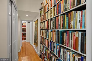 2426 I St NW, Washington, DC 20037 - Photo 21