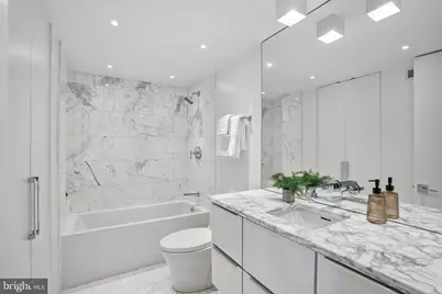 2500 Virginia Ave NW #714-S, Washington, DC 20037 - Photo 21