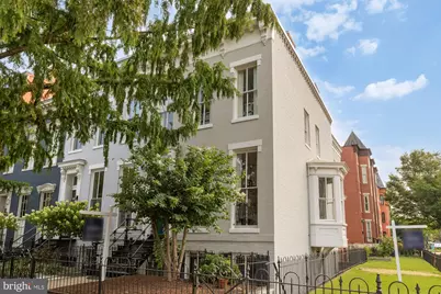 326 2nd Street SE, Washington, DC 20003 - Photo 1