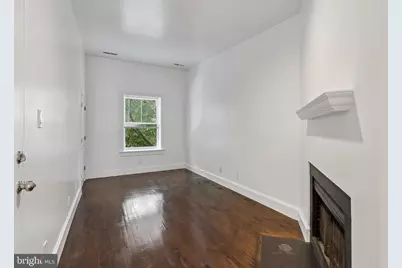 2139 Newport Place NW, Washington, DC 20037 - Photo 5