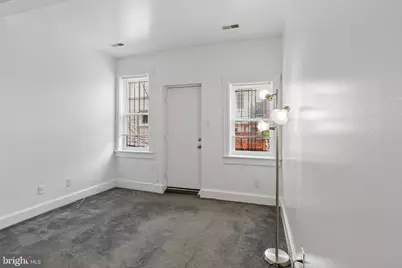 2139 Newport Place NW, Washington, DC 20037 - Photo 9