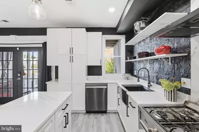 939 15th Street SE, Washington, DC 20003 - Photo 15